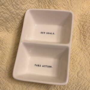 RAE DUNN Artisan Collection divided dish